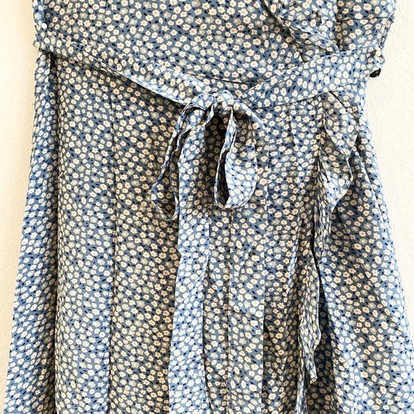 Madewell Womens Ruffle Edge Silk Wrap Dress Size M Bitsy Ditsy Floral Blue Lined - Picture 6 of 14
